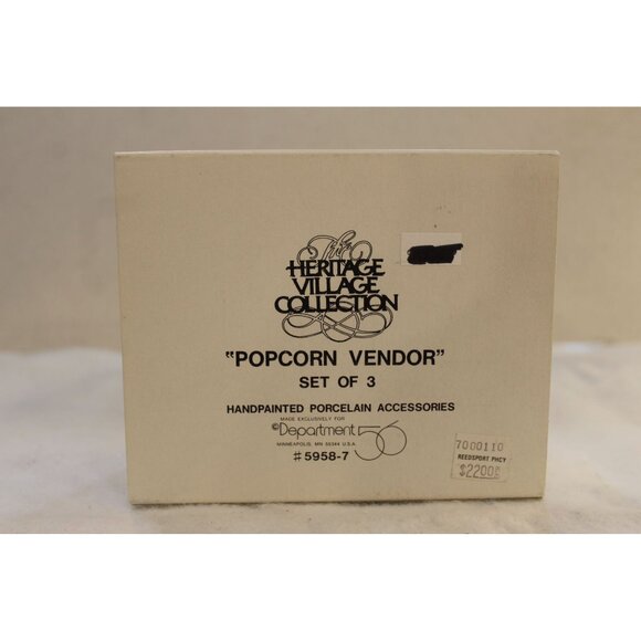 Dept 56 Christmas in the City - Popcorn Vendor - Picture 6 of 6